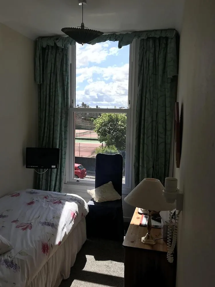 Affittacamere Hotel Dorstan House Edimburgo