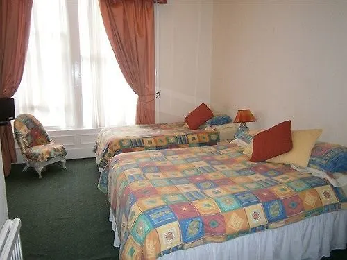 Hotel Dorstan House EDI 3*,